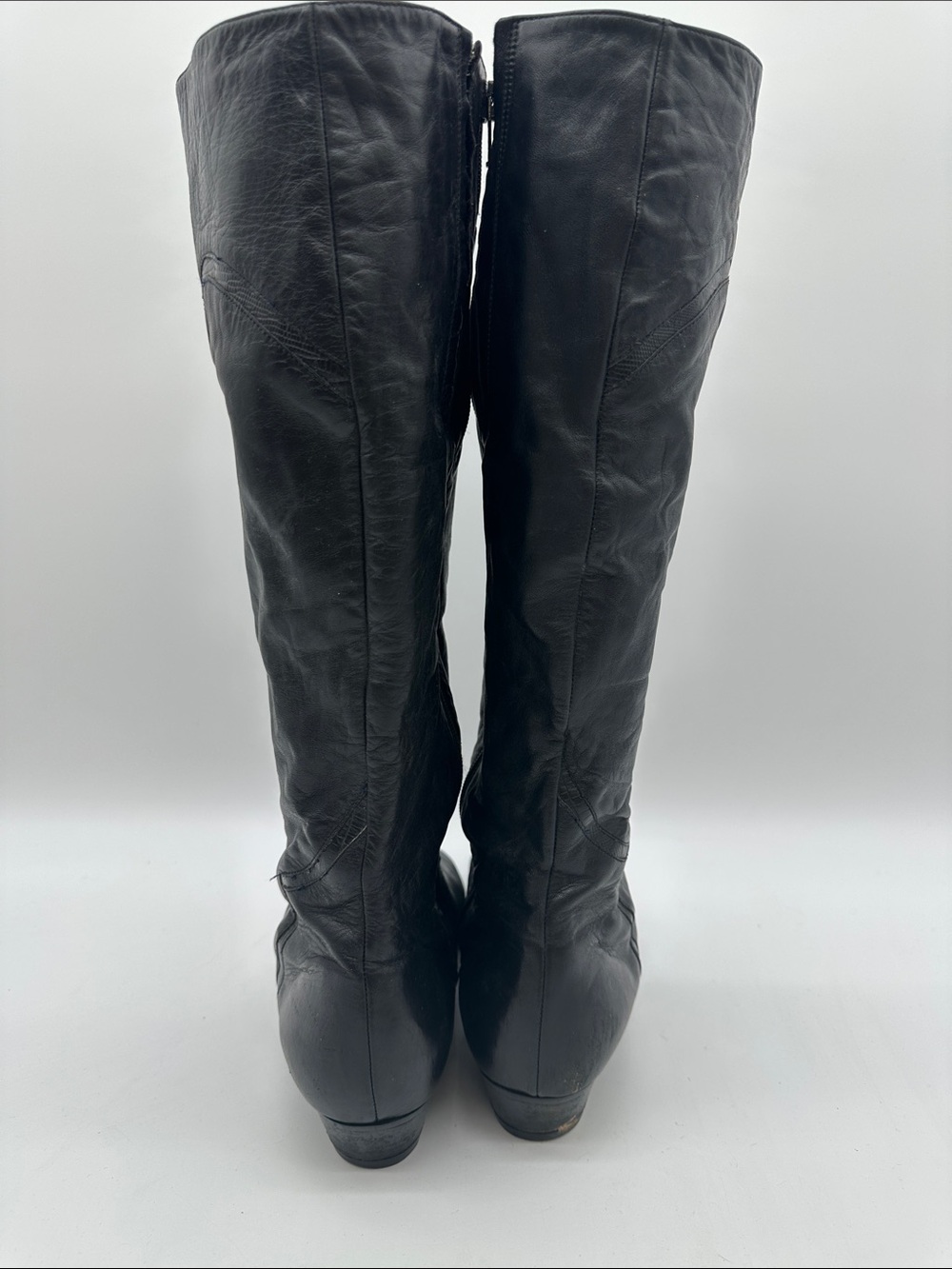 Vintage Black Leather Western Boots - Picture 4 of 9